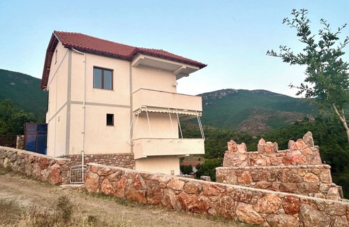 Korce Apartment | The Stone Cavern