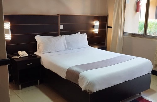 Senga Hotel | Silver Sands Holiday Resort