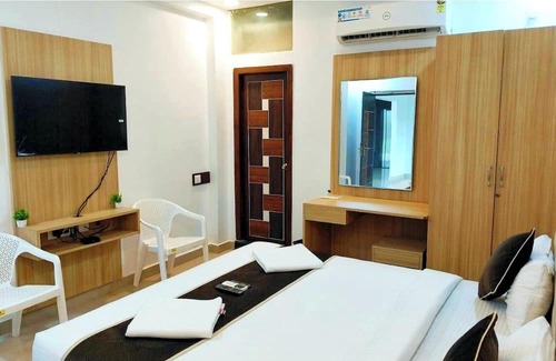 Tirupati Hotel | Hotel MS Pride - Prime Located