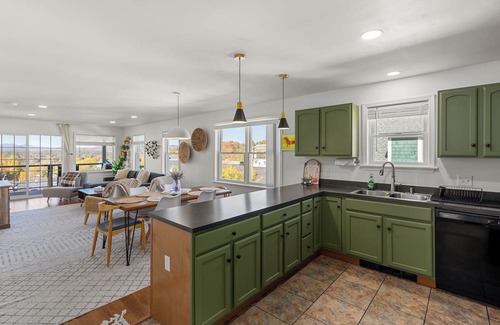 Lake Placid Apartment | Amazing Mountain Views