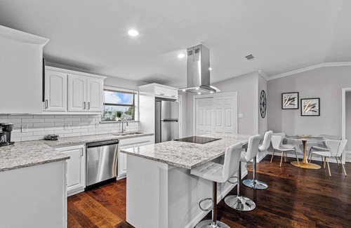 Wylie House | Built for Crews 1-story XL Yard Ample Parking
