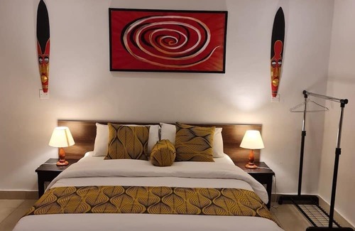 Nguluni Hotel | Tala Cottages