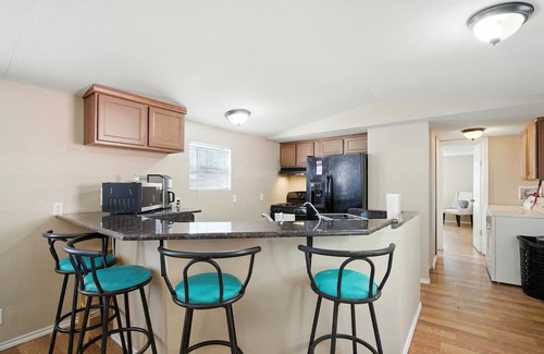 Mesilla Park House | Desert Haven Cozy 2-Bedroom Mobile Home Near NMSU 2 Home