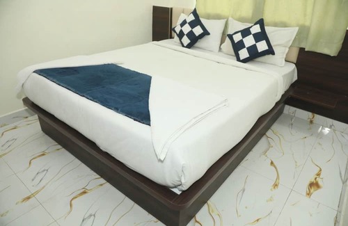 Whitefield Cabin | Hotel Rest O ITPL