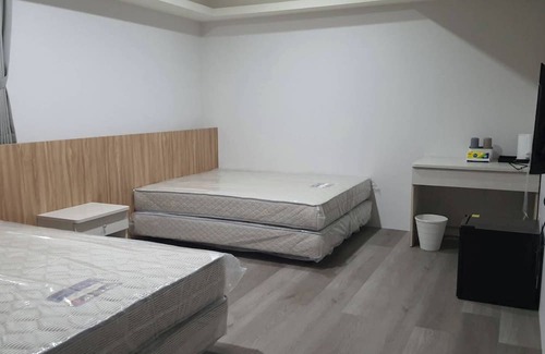West District House | Star Yi Hotel