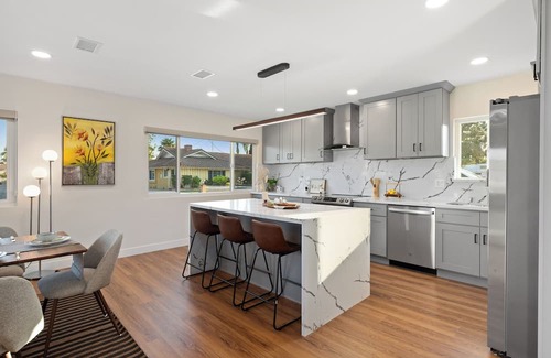 Orange House | LUX - Outstanding Disneyland Backyard /Pool Housenn
