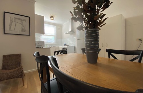 Edinburgh North House | Budget Barossa*Quiet street*Fast Wifi*Cubby house*Pet friendly
