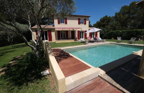 Cornillon-Confoux House | New " Villa Nova "