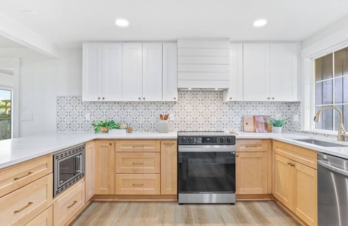 Beaverton House | 3-bedroom house in peaceful Beaverton with WiFi, AC. Enjoy your stay