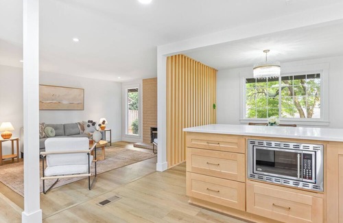 Beaverton House | 3-bedroom house in peaceful Beaverton with WiFi, AC. Enjoy your stay