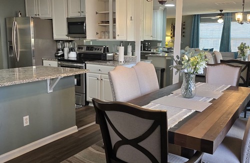 Paw Creek House | Charming King-bed Suite near Uptown Charlotte and CLT airport