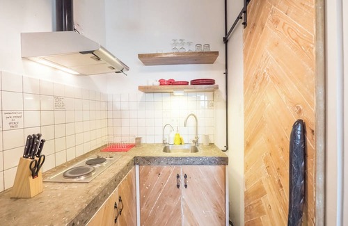 Morong Apartment | Agta Nest Self Service BNB in Subic Bay Freeport: Pet Friendly, Loft, View!
