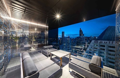 Wang Mai Apartment | Beautiful Super Luxury Designer ASOKE BTS 75sqm
