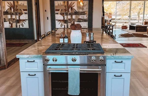 Pioneertown House | Walk to Pappy & Harriets, Pool, Bar, Game Room & Views · Know Where Ranch