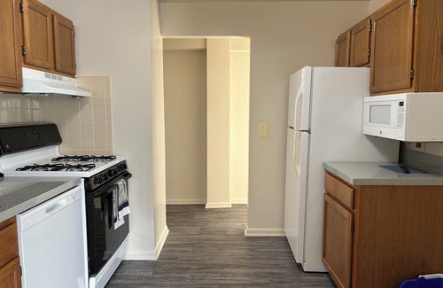 Silver Spring Apartment | Cozy 1-bedroom apartment in Downtown!