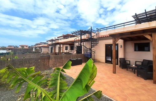 Tenteniguada Ski Chalet | LUIS' CORNER