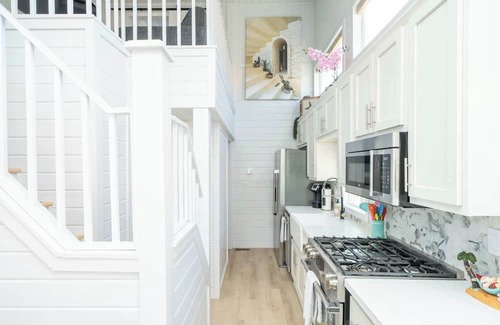 Parker Strip House | Casa Not So Grande Su