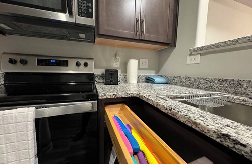Clarksville House | Nice townhome with PS5 in charming Clarksville