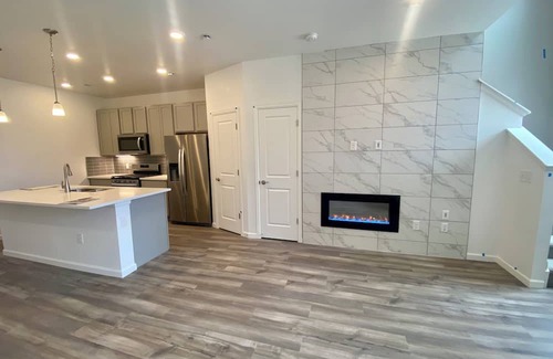 Littleton House | 2-bedroom townhome with office, two car garage, walking trails- pets welcome!