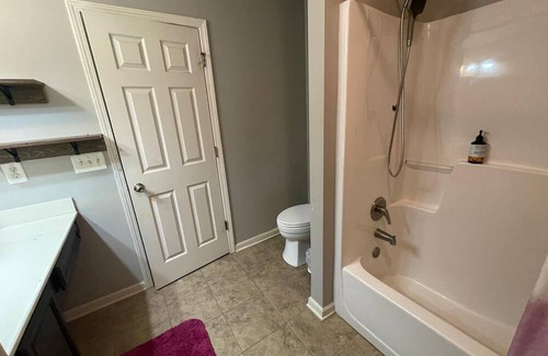 Alpharetta House | Charming 2-bedroom house in superb Alpharetta with AC, WiFi
