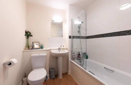 Cambridge Apartment | Cosy Cambridge Apartment with 2 Bedrooms