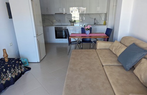 Qender Apartment | Stella's Apartments -whole apartment with WiFi, AC close to the beach in Saranda