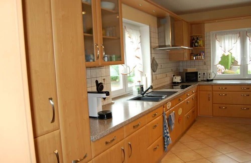 Heusweiler Boat Rental | Felix Comfortable holiday residence