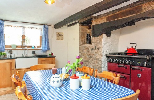 Chittlehampton Cottage | 3 bedroom accommodation in Chittlehampton, near Umberleigh