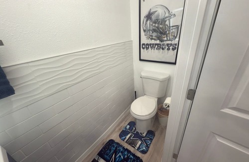 West Arlington Apartment | Texas Cowboy’s & Ranger’s Unit