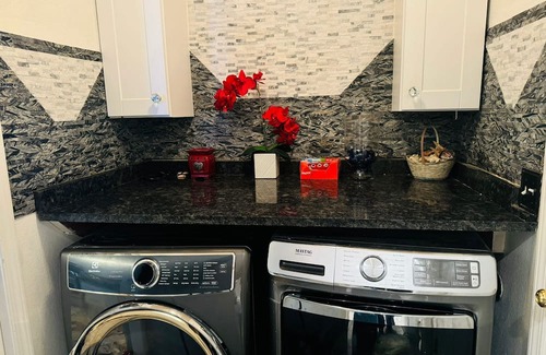 Nampa House | Spacious 4-bedroom house in delightful Nampa with WiFi, AC