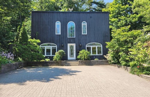 Parry Sound House | Cottage Country Home