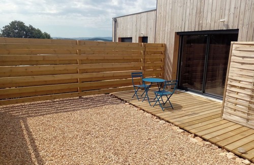 Lorlanges Apartment | STUDIO WITH TERRACE ON GROUND FLOOR