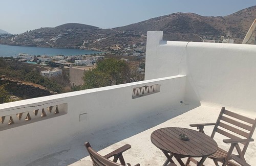 Milopotas Apartment | Rita Place