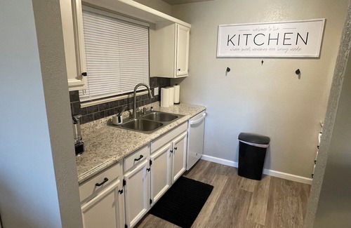 Grand Junction Condo | Charming 2-bedroom condo in fabulous Grand Junction with WiFi, fitness room