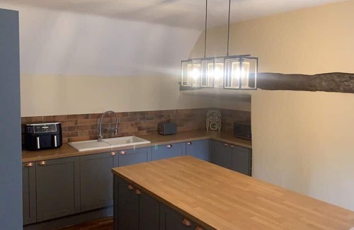 Dukeries Mill Apartment | Welcoming Walesby Apartment - Explore Newark