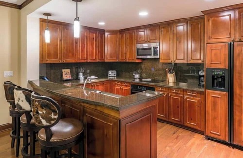 Aspen Condo | Aspen Highlands CO | Ritz Carlton Residence Club | 2 Bedroom