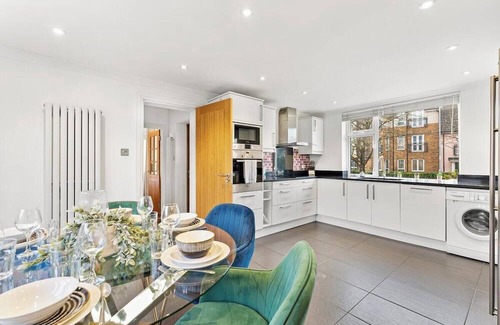 Cambridge Apartment | Unique Cambridgeshire Gem