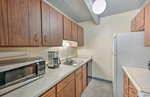 Southeast Condo | Luxury Condo in South Denver