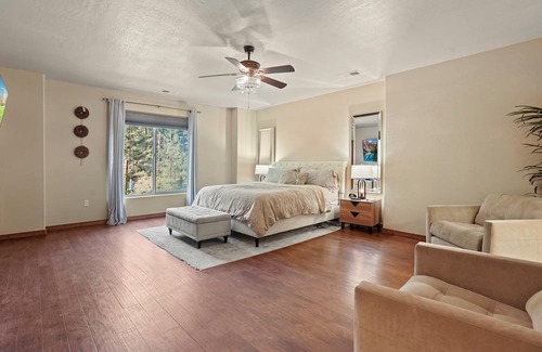 Ruidoso House | Charming and Serene 4-bedroom house with Spectacular Views of the Black Forest