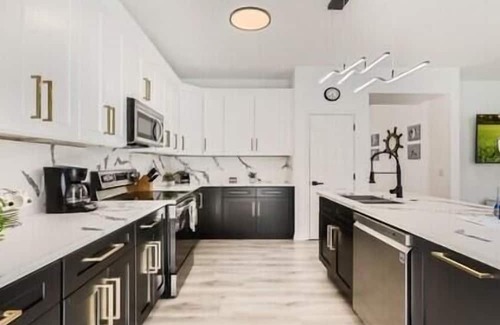 Windwood Bay House | Wonderful Space 4 Bd Pool Spa Disney