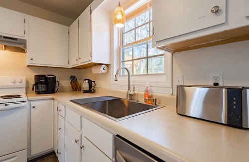 Winston - Salem House | NEW LISTING! Unwind in Style: Hot Tub/Pet Friendly by RedAwning