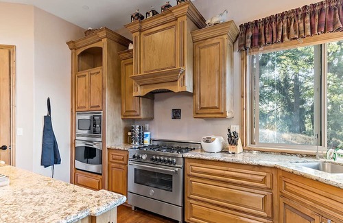 Lake Arrowhead Ski Chalet | Enchanted Lakeside Castle 4BR/6BA/2LR 5009SQ FT Hot Tub And Scenic Lake Views