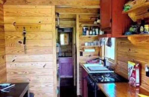 Dewy Rose Cabin | Cozy Tiny House near Athens, GA