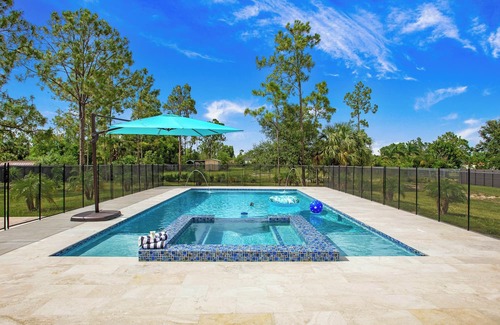 Rural Estates House | Magnificent Oasis Ranch Style Estate