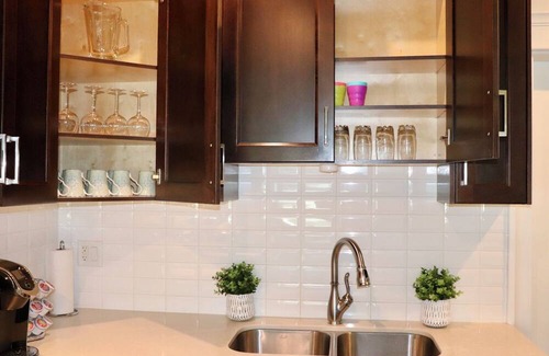 Aldergrove House | Elegant Retreat in Gated Estate