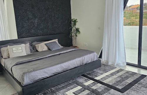 Entebbe Bed & Breakfast | Love Nest Haven in Kampala