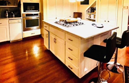 Sausalito House | Spectacular Bay views & Gold Coast Living Spectacularly situ