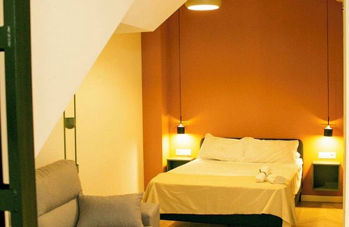 Bailen-Miraflores Apartment | Casa Lyrata Comfort & Design