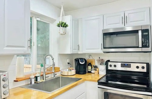 Martha Lake Apartment | The Cottonwood home