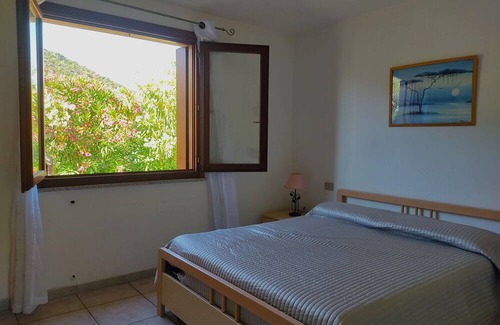 S'Iscala Villa | Wonderful villa for 6 guests with A/C, WIFI, TV, pets allowed and parking
